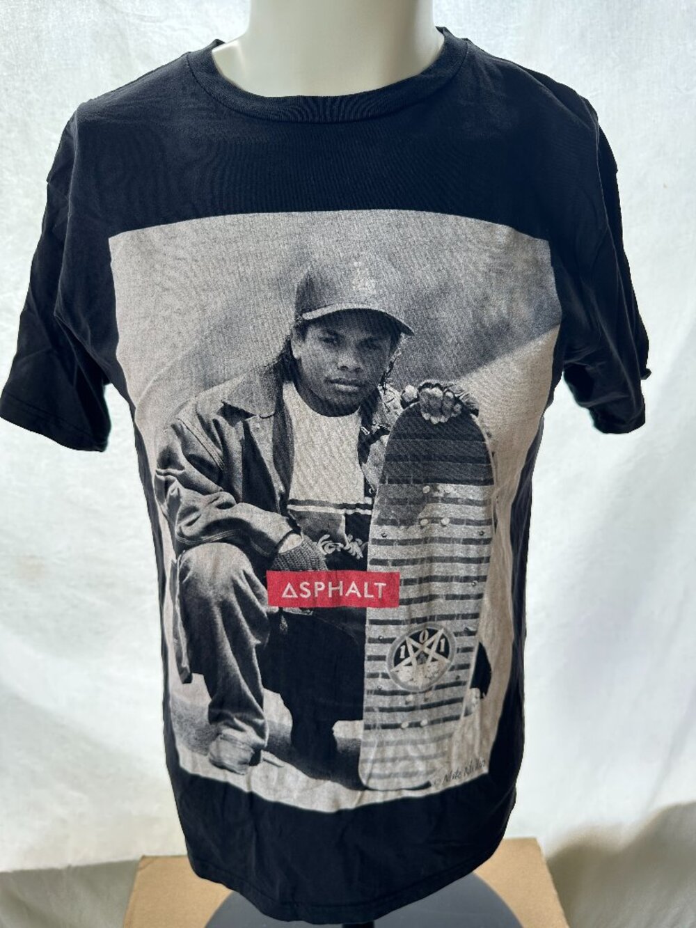 Eazy E NWA Asphalt Mike Miller Skateboard Men’s Black T-Shirt Medium